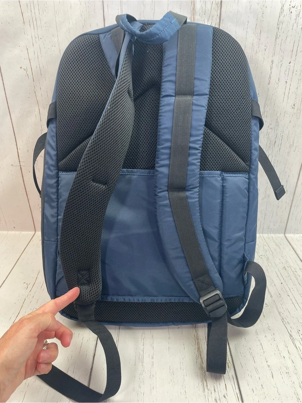 Duchamp London Expandable Travel Carry-On Backpack *Luggage Trolley Sleeve